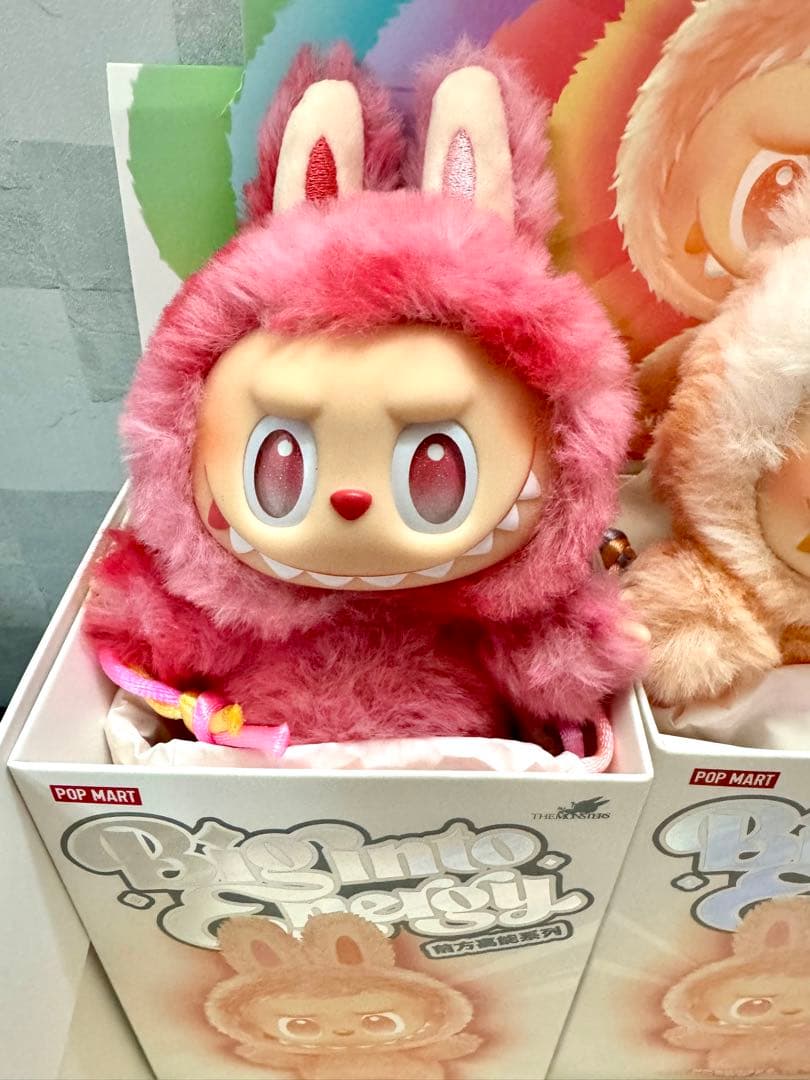 【正規品】ラブブ　Labubu Big into Energy POP MART
