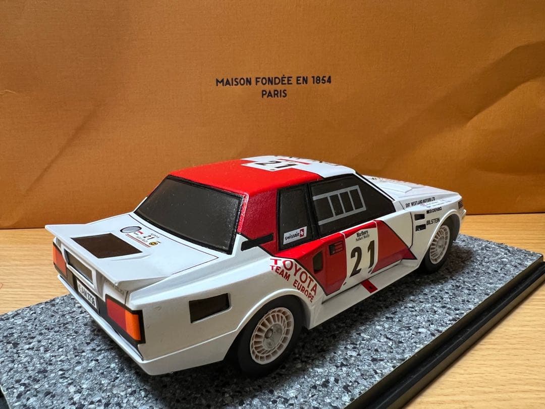 プラモデル　レジンキット　モデラーズ トヨタセリカ完成品 　ポスターパネル　車