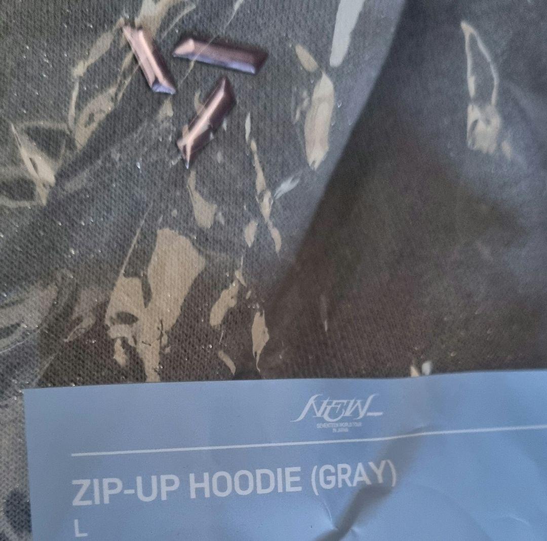 アイドル SEVENTEEN NEW_ JAPAN zip-up hoodie.