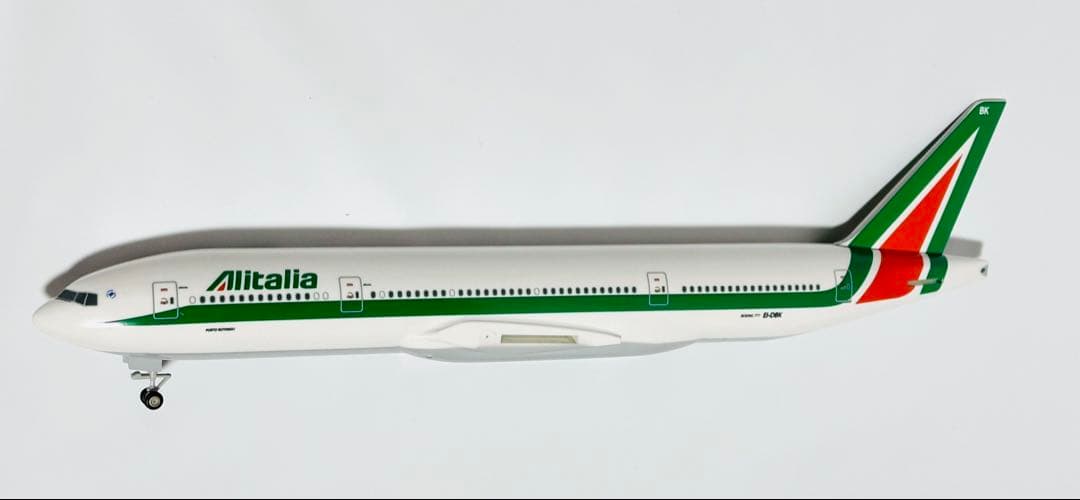 SKYMARKS 1/200 B777-200 Alitaliaアリタリア航空