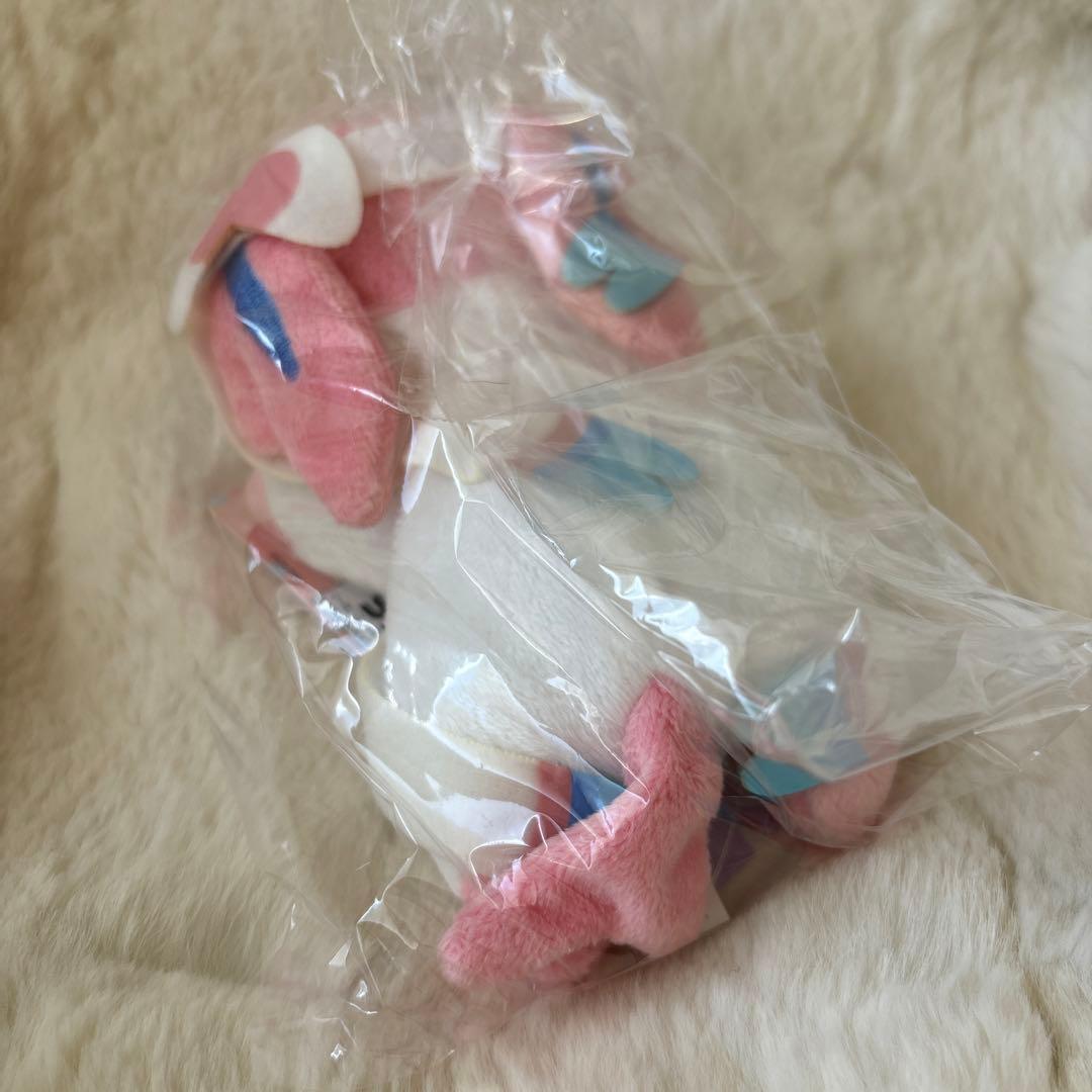 ポケモンセンター　ニンフィア　くったりぬいぐるみ　おねむり