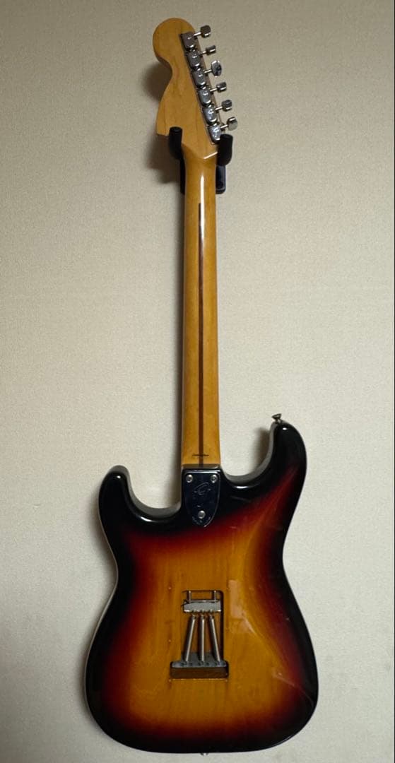 フェンダージャパン　ST71-85TX