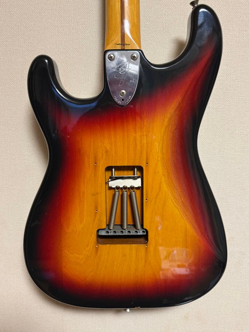 フェンダージャパン　ST71-85TX