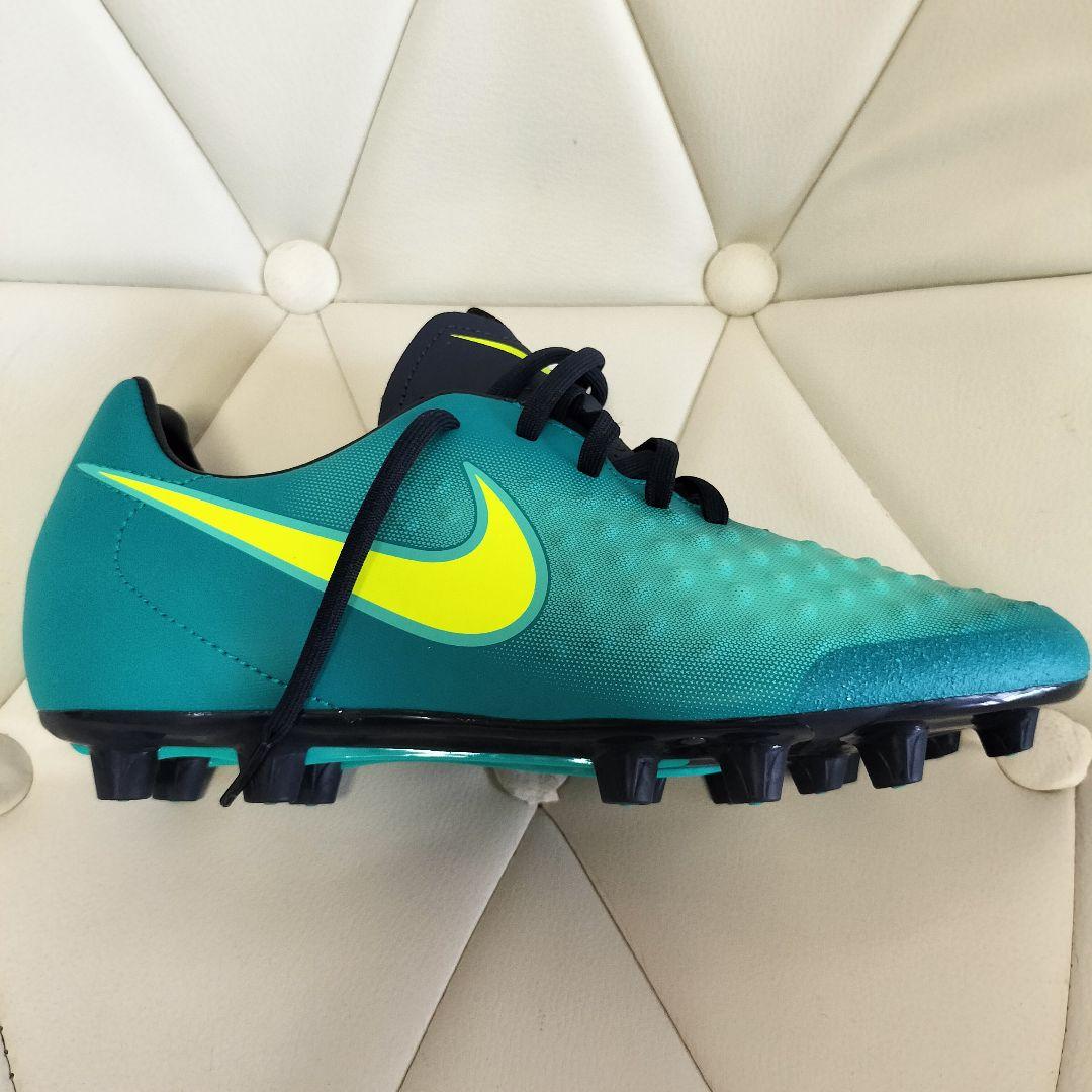 未使用 サッカー スパイク ナイキ Nike MAGISTA マジスタ