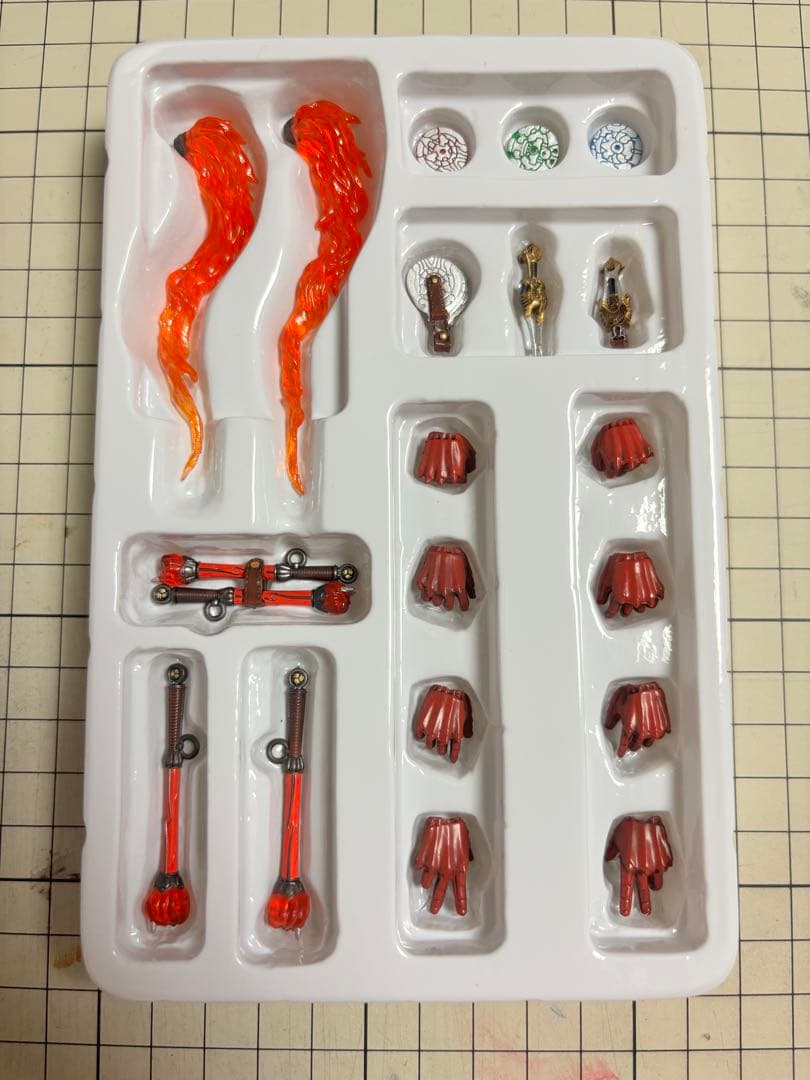 【リペイント品】フィギュアーツ真骨彫製法　仮面ライダー響鬼　マジョーラ塗装