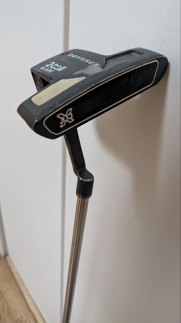 Odyssey 2-ball Blade パター