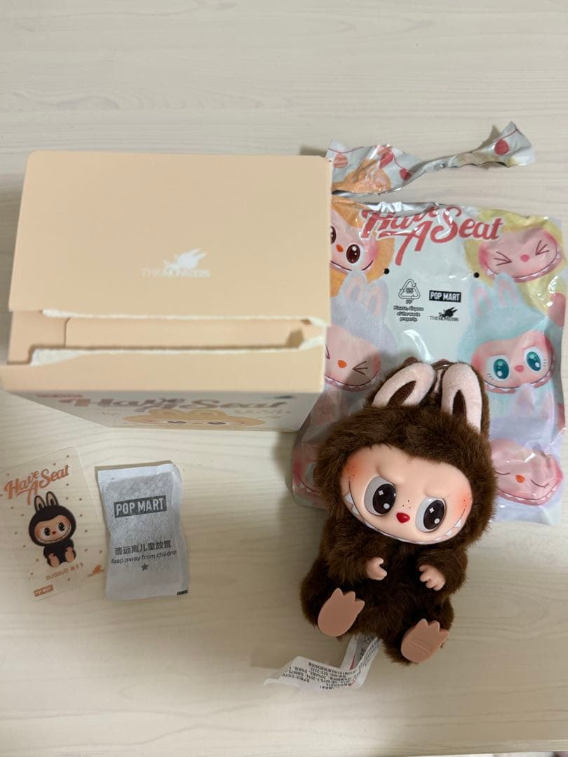 POP MART ラブブ Have a Seat シークレット 正規品