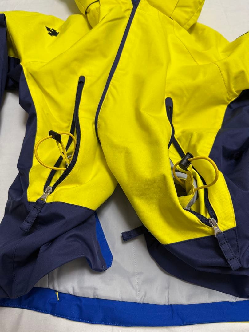 【値下げ】DESCENTE スキーウェア上下イエロー/ネイビー160