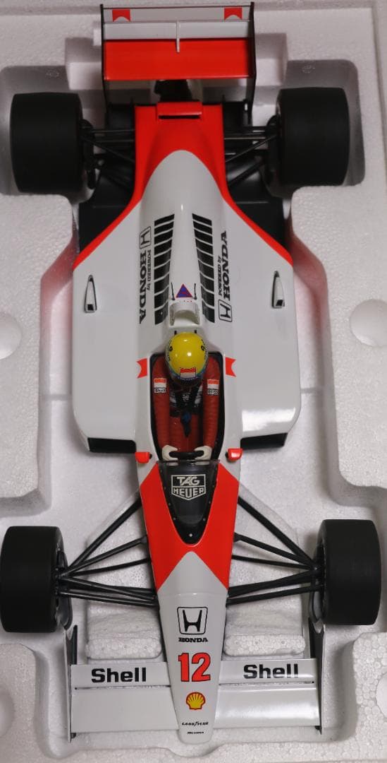 超貴重ビックスケール１／12　マクラーレン・ホンダMP4／4　ターボ　セナコレ