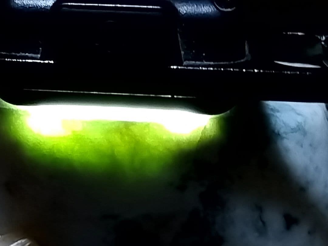 ★翡翠原石★糸魚川転石硬玉【姫川・川ズレ磨き石555ｇ】