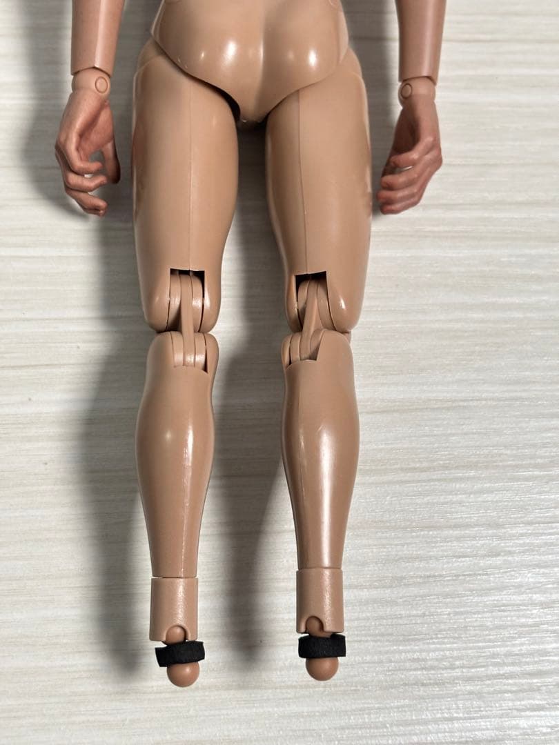 ホットトイズ レオン 素体 バイオハザード フィギュア figure