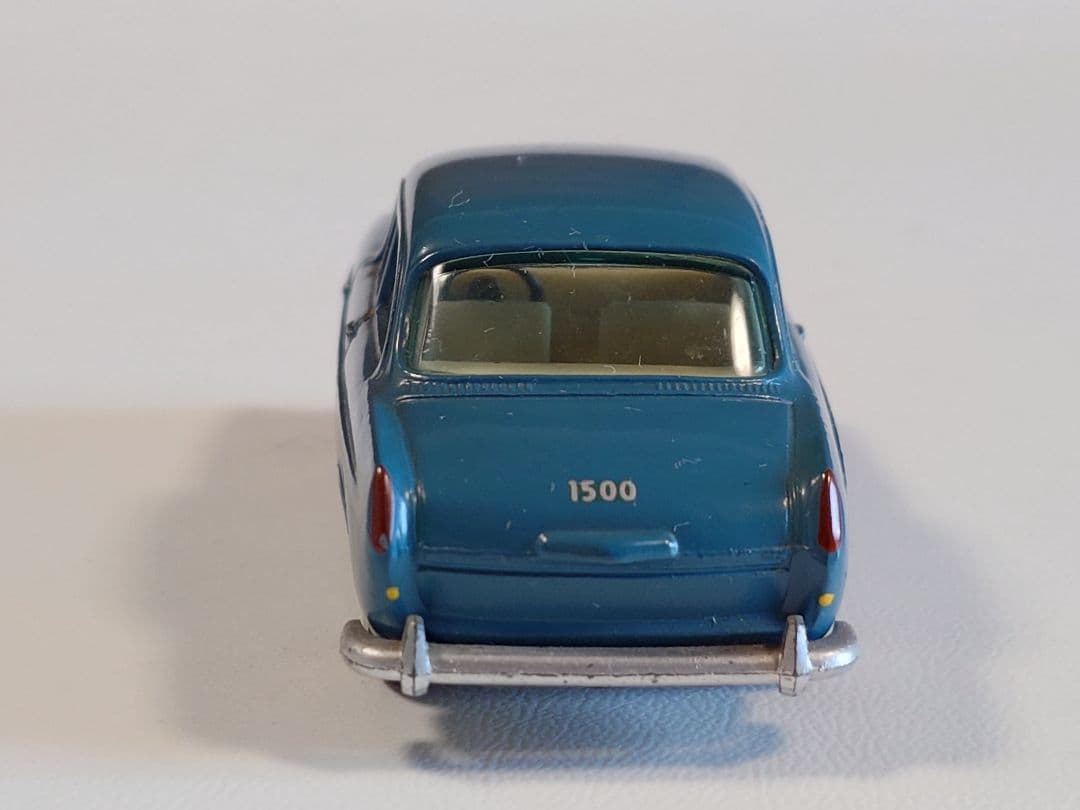 ミニカー TEKNO NO.828 VW 1500