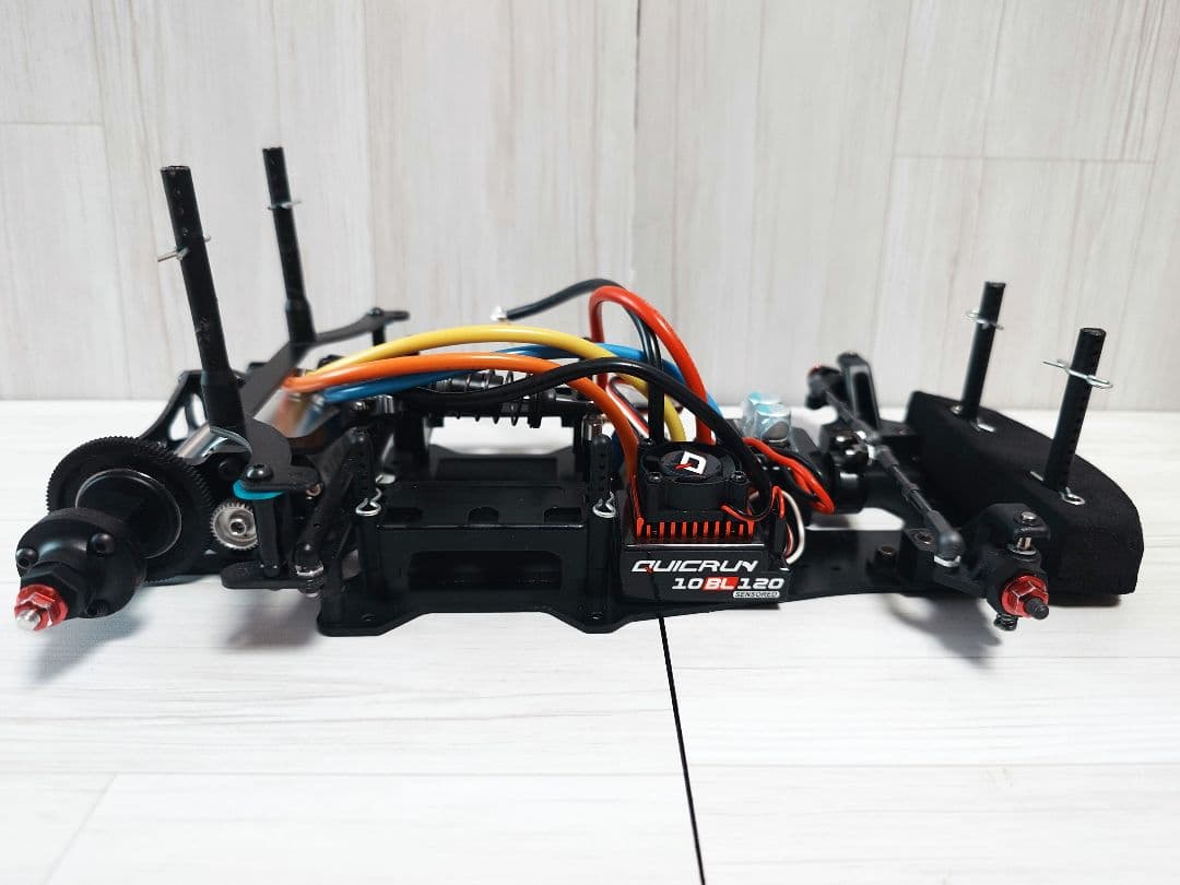Kawada M300GT2 シャーシ　(中古)
