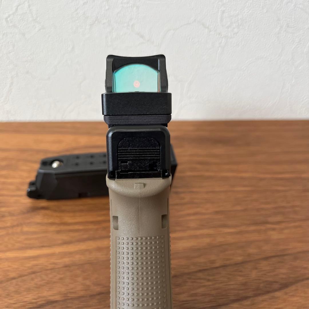美品 グロック19 gen4 ガスガン RMRサイト付き 東京マルイ