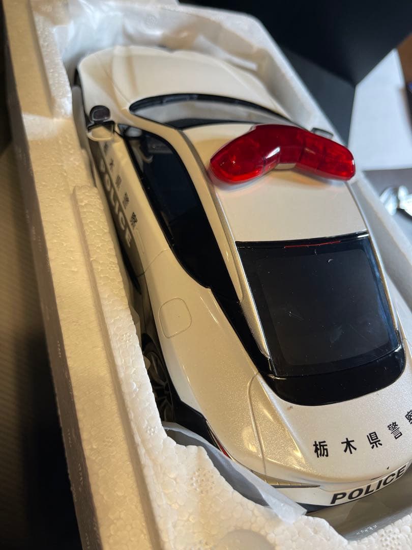 希少　Lexus LC500 (URZ100) パトカー レクサス 1/18