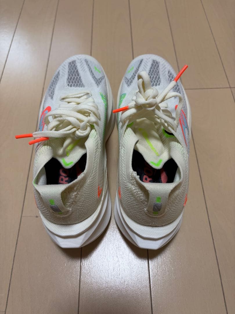 スパイク・シューズ BROOKS Hyperion MAX 3 (Women's) 22.5cm
