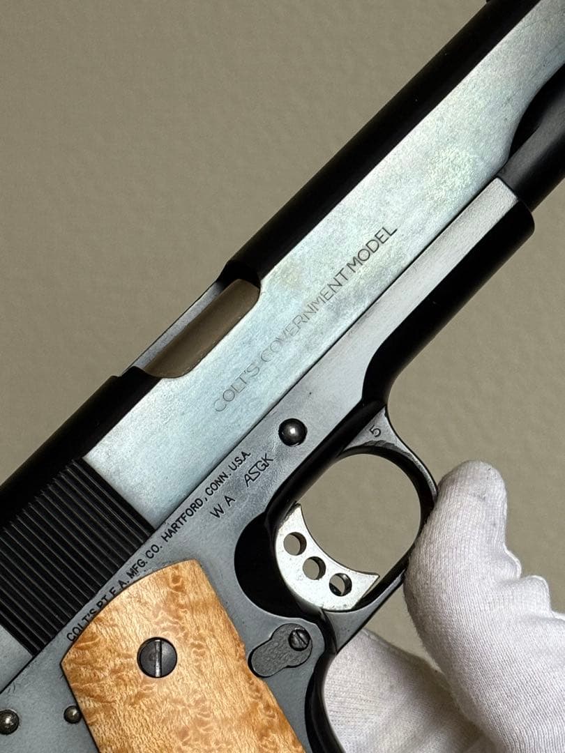ブルーイング WA コルト M1911A1 ガバメント 木製グリップ ガスガン