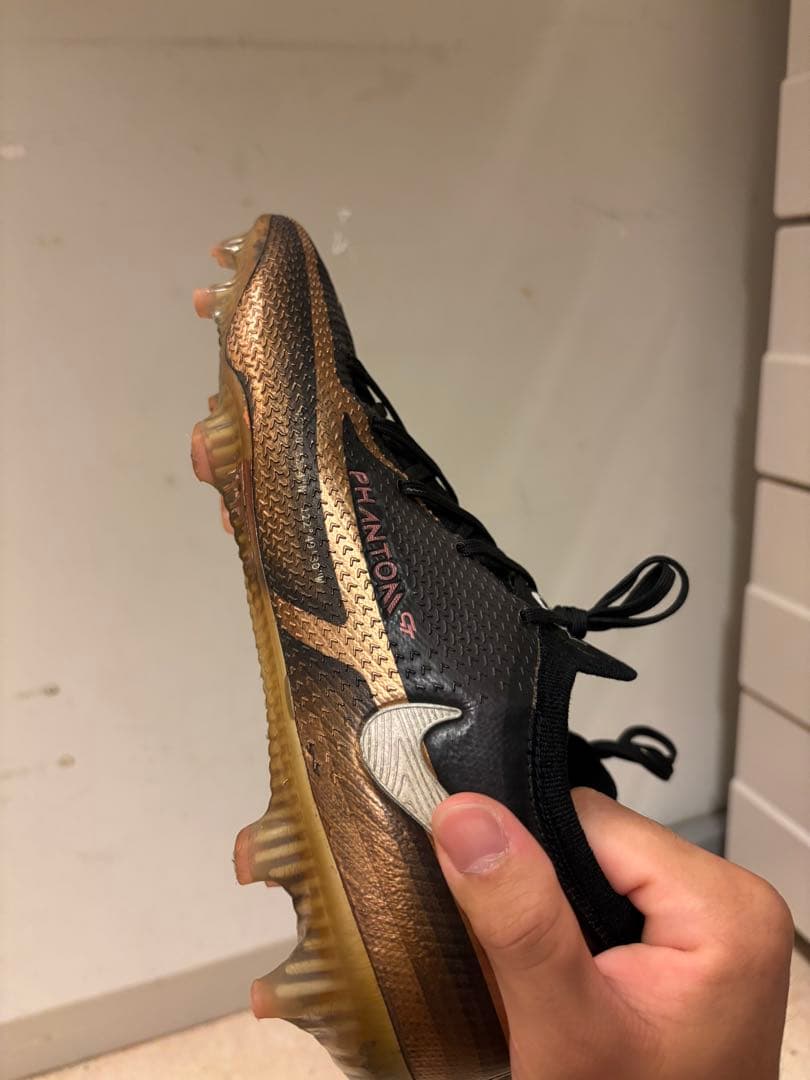 2022カタールワールドカップNike Phantom GT2