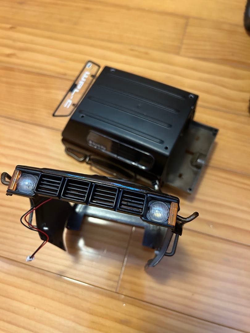 WPL 80ランクル　ハイラックスボディ　カスタム