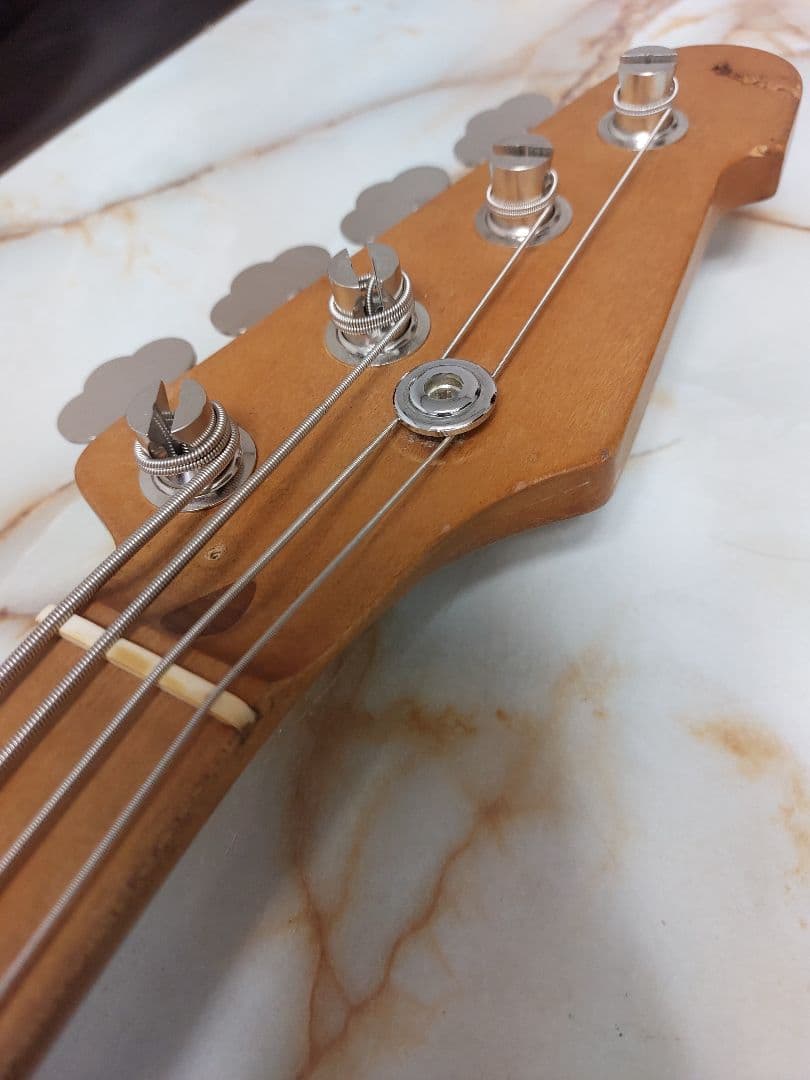 ESP製？ jazz bass