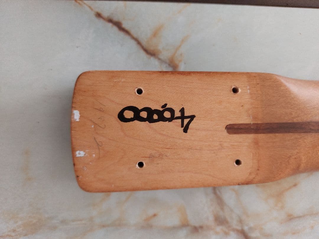ESP製？ jazz bass