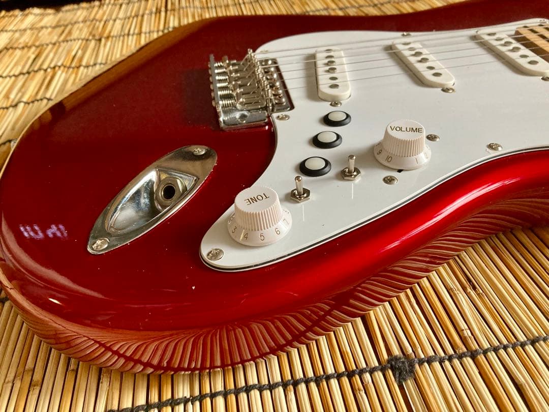 ☆珍品　改造を駆使したFERNANDES ST