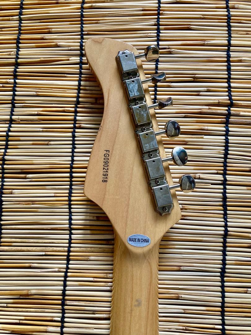 ☆珍品　改造を駆使したFERNANDES ST