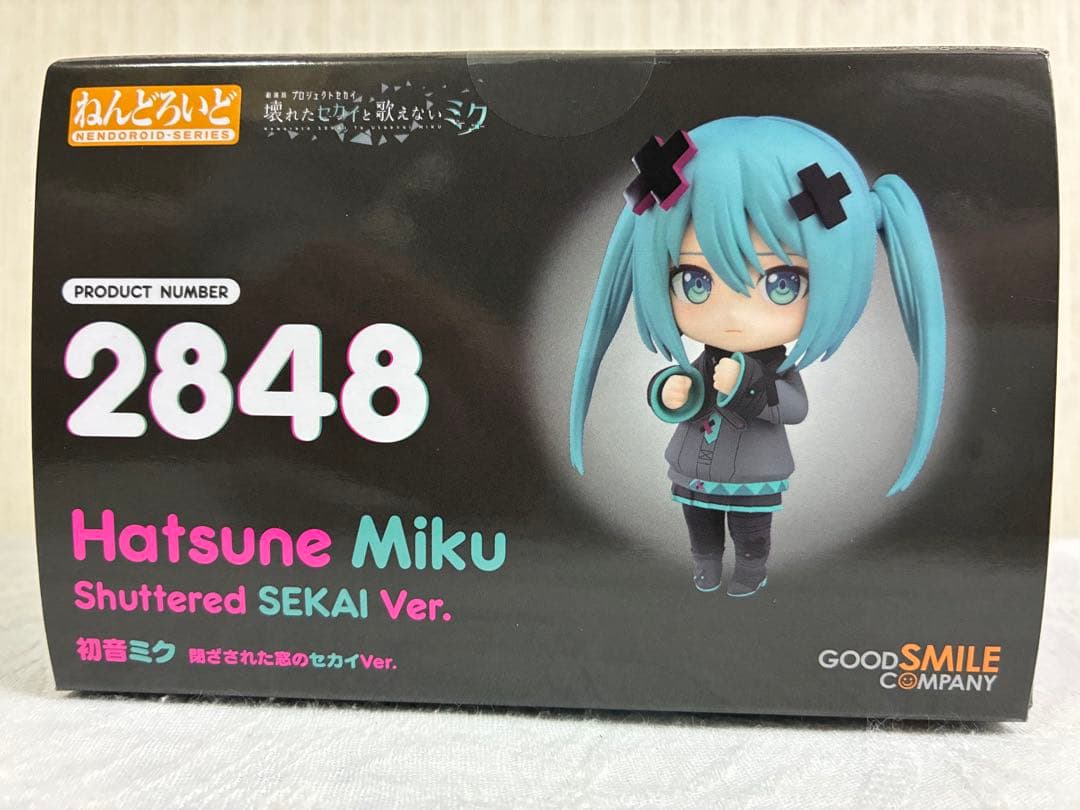 [新品未開封](特典付き) ねんどろいど　初音ミク　閉ざされ窓のセカイVer.