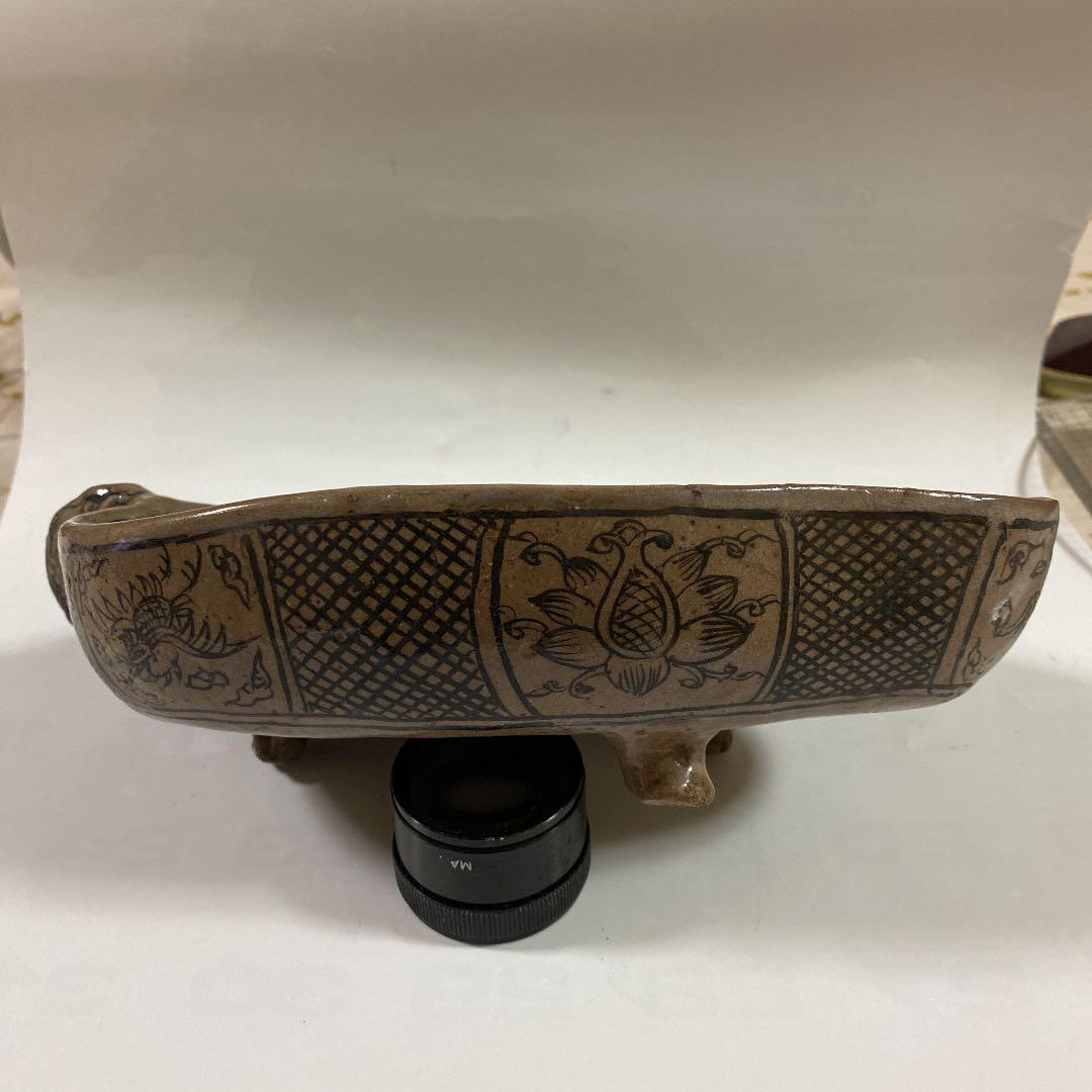 古い陶瓷器