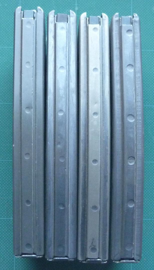 米軍実物 1968年製造 M16（AR-15）Colt製 30連マガジン