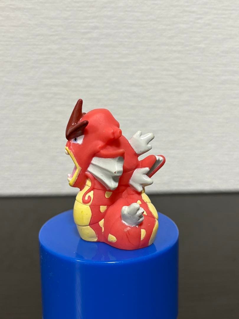 ポケモンキッズ ギャラドス 色違い 限定品 赤いギャラドス