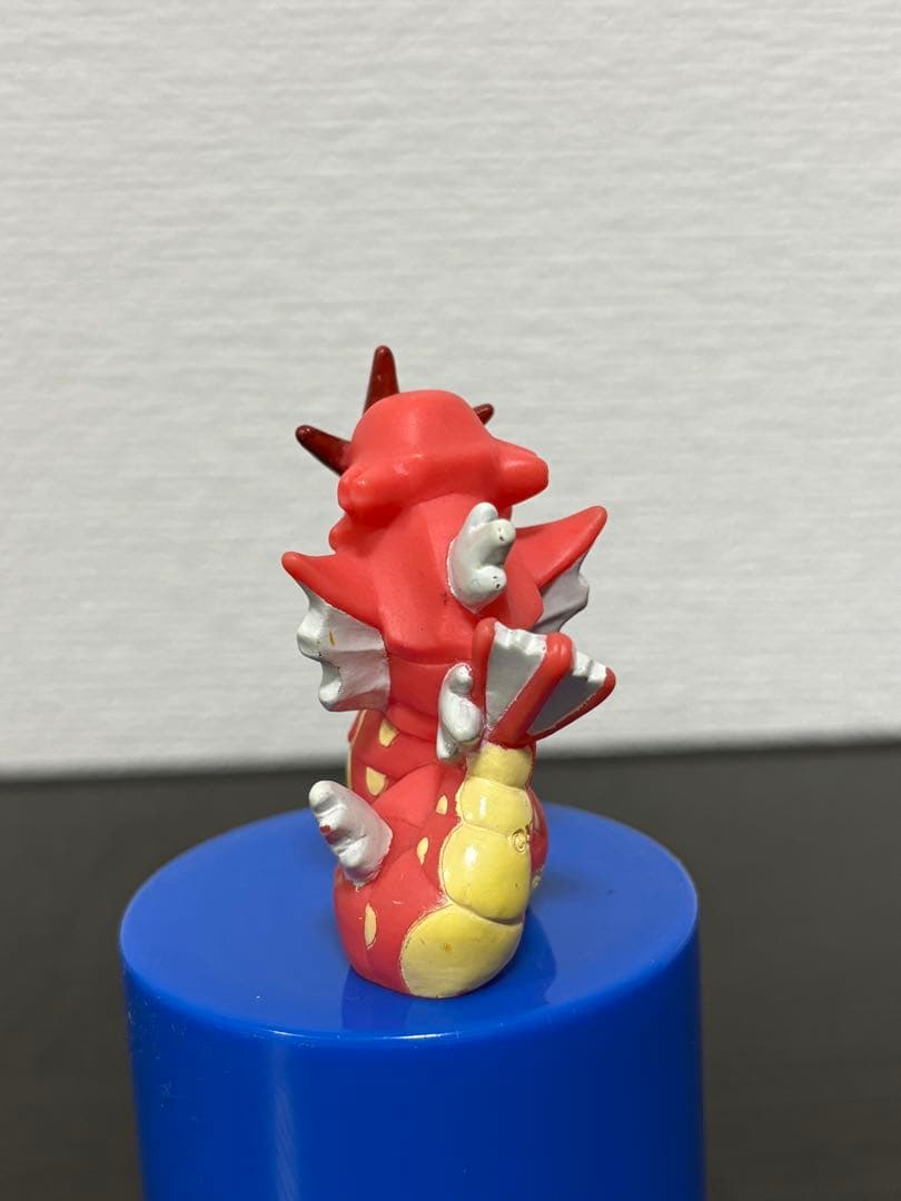 ポケモンキッズ ギャラドス 色違い 限定品 赤いギャラドス