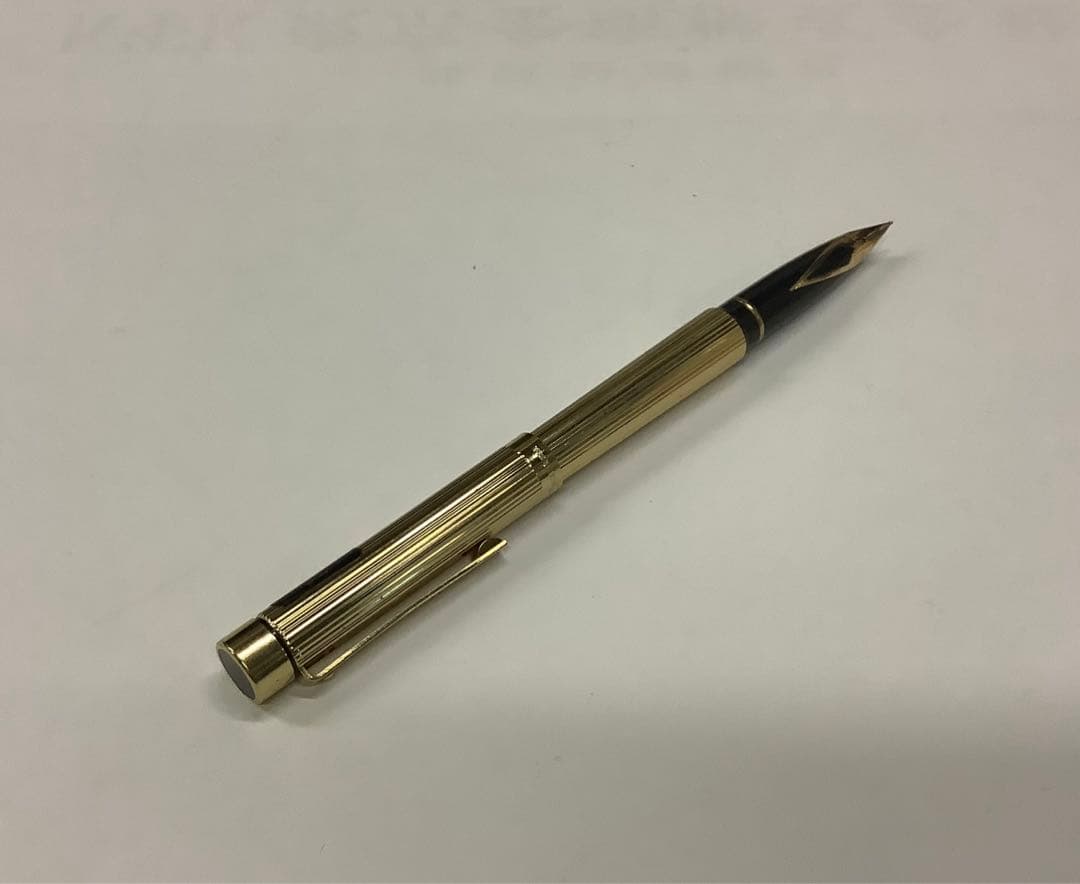 【新品/未使用】SHEAFFER (シェーファー)万年筆TARGA 1005
