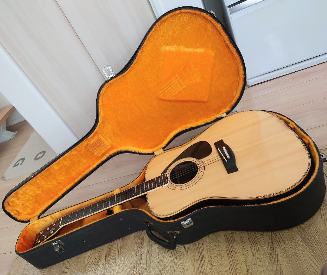 YAMAHA　FG-201