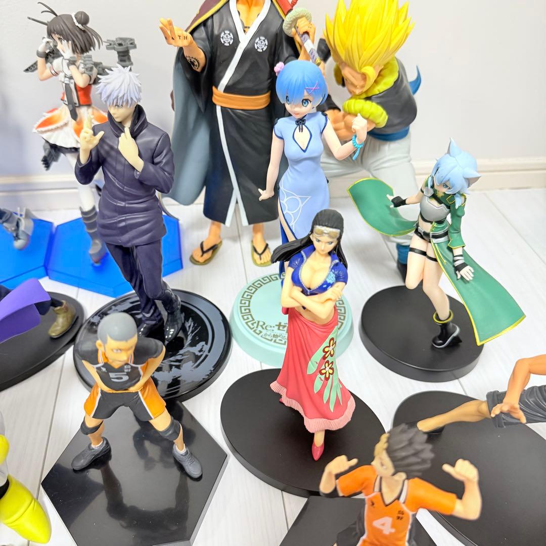 フィギュア　30個まとめ売り