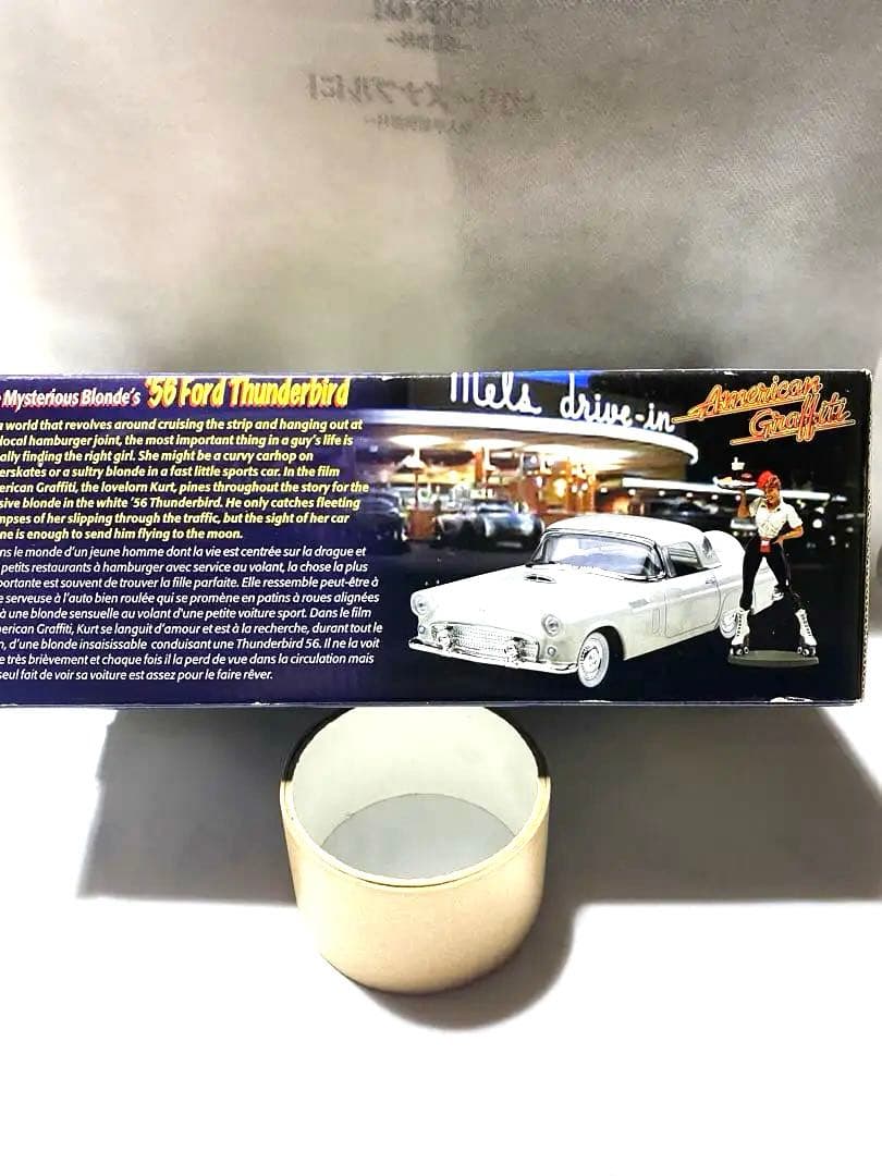 アメリカングラフィティ レベル 56サンダーバード with フィギア 1:25