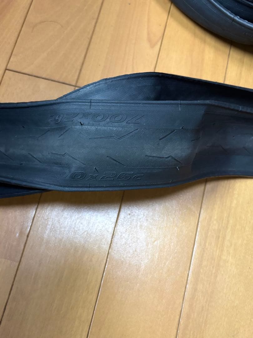 Pirelli P Zero 700x26Cタイヤ