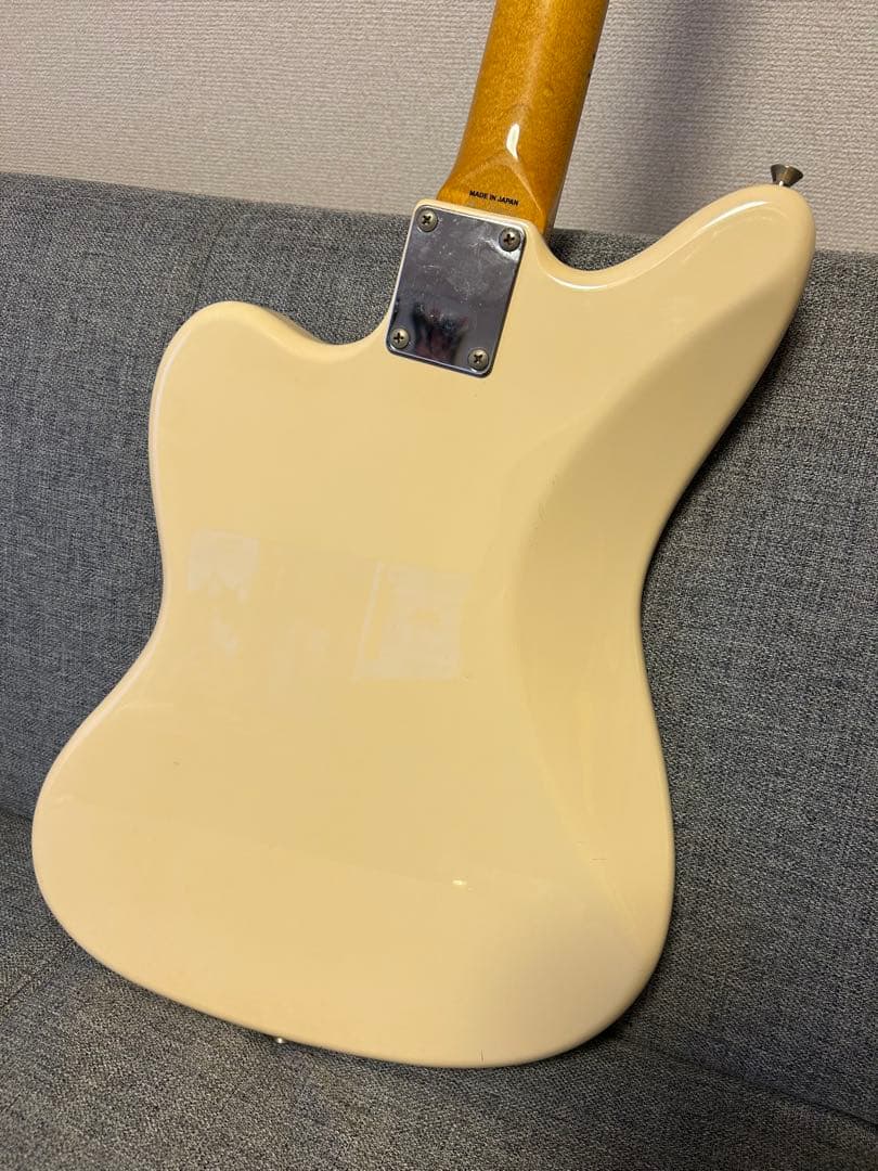 やや難あり Fender Japan Jazzmaster クリーム色
