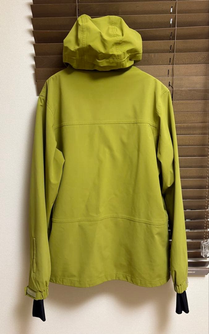 nomadik ノマディック 777 XL 上下セット　スノーボードウェア