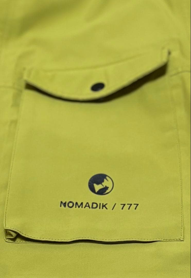 nomadik ノマディック 777 XL 上下セット　スノーボードウェア