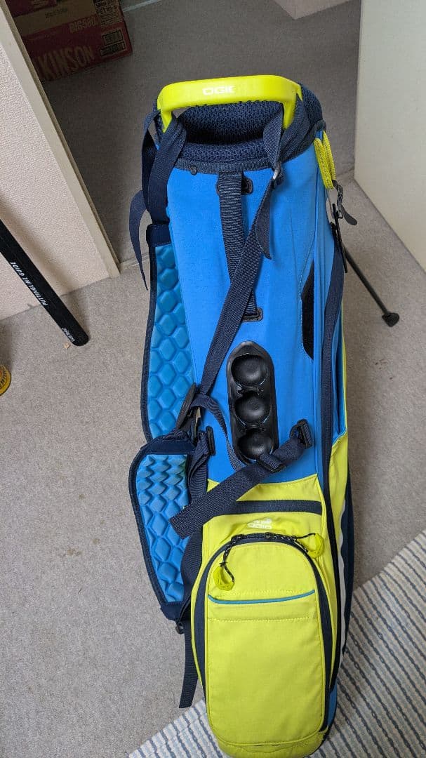 ☆美品☆レアカラー☆OGIO オジオ　キャディバッグ