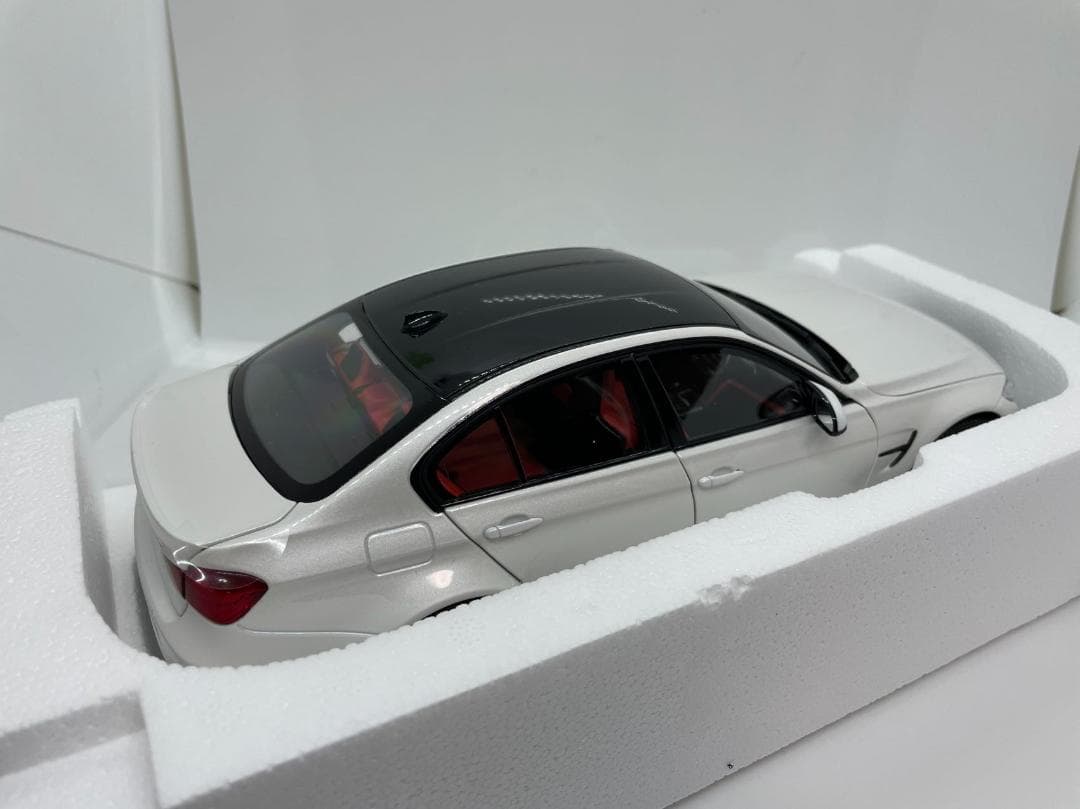 304-035 ノレブ 1/18  M3 Competition 2017