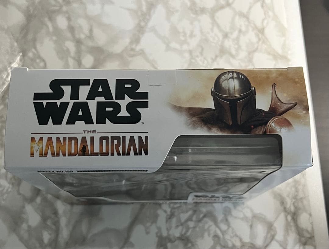 MAFEX スター・ウォーズ Mandalorian フィギュア