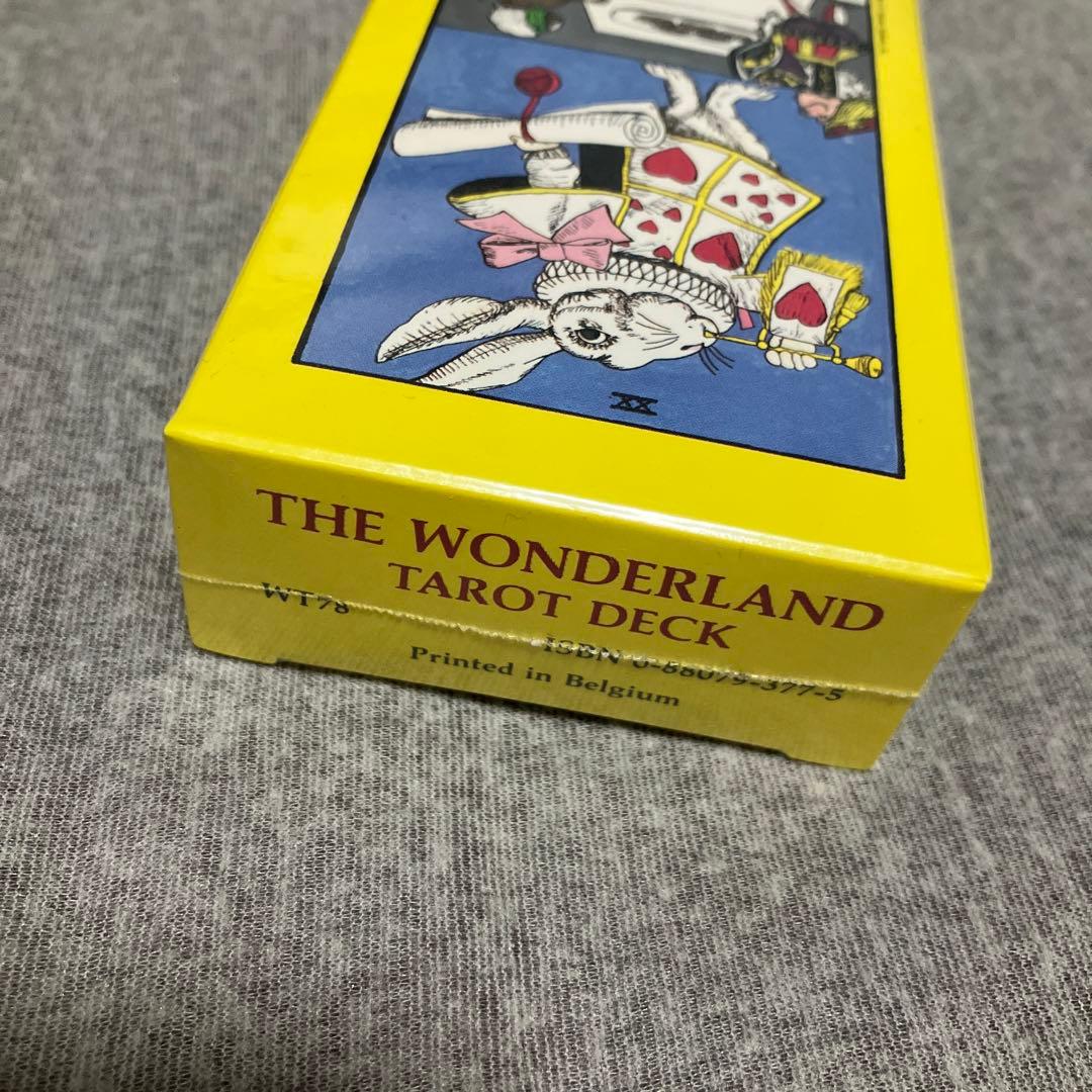 新品　不思議の国のアリス・タロットカード（紙箱）