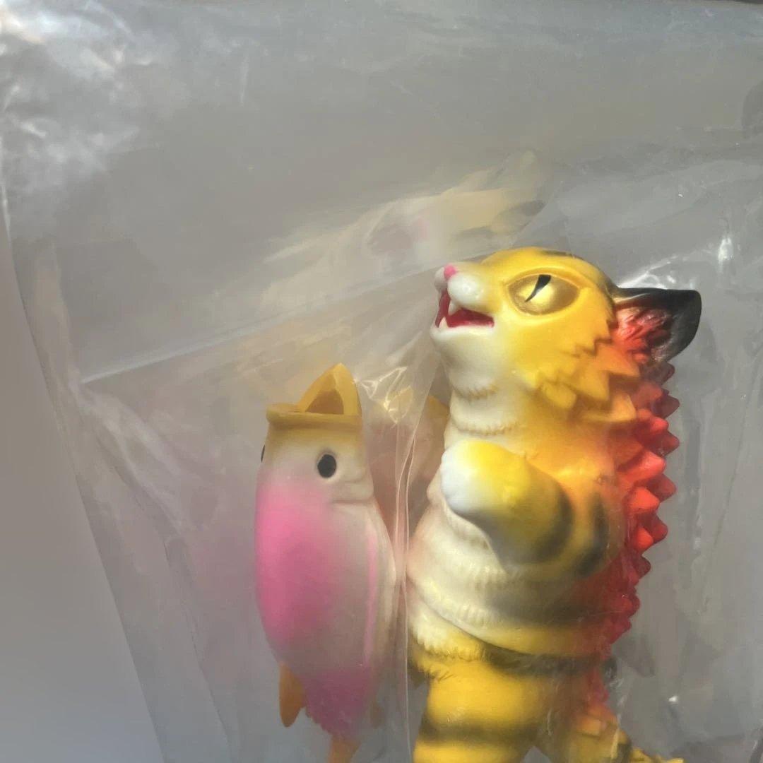 とらちゃん　ネゴラ maxtoy マックストイ　negora フィギュア　ソフビ