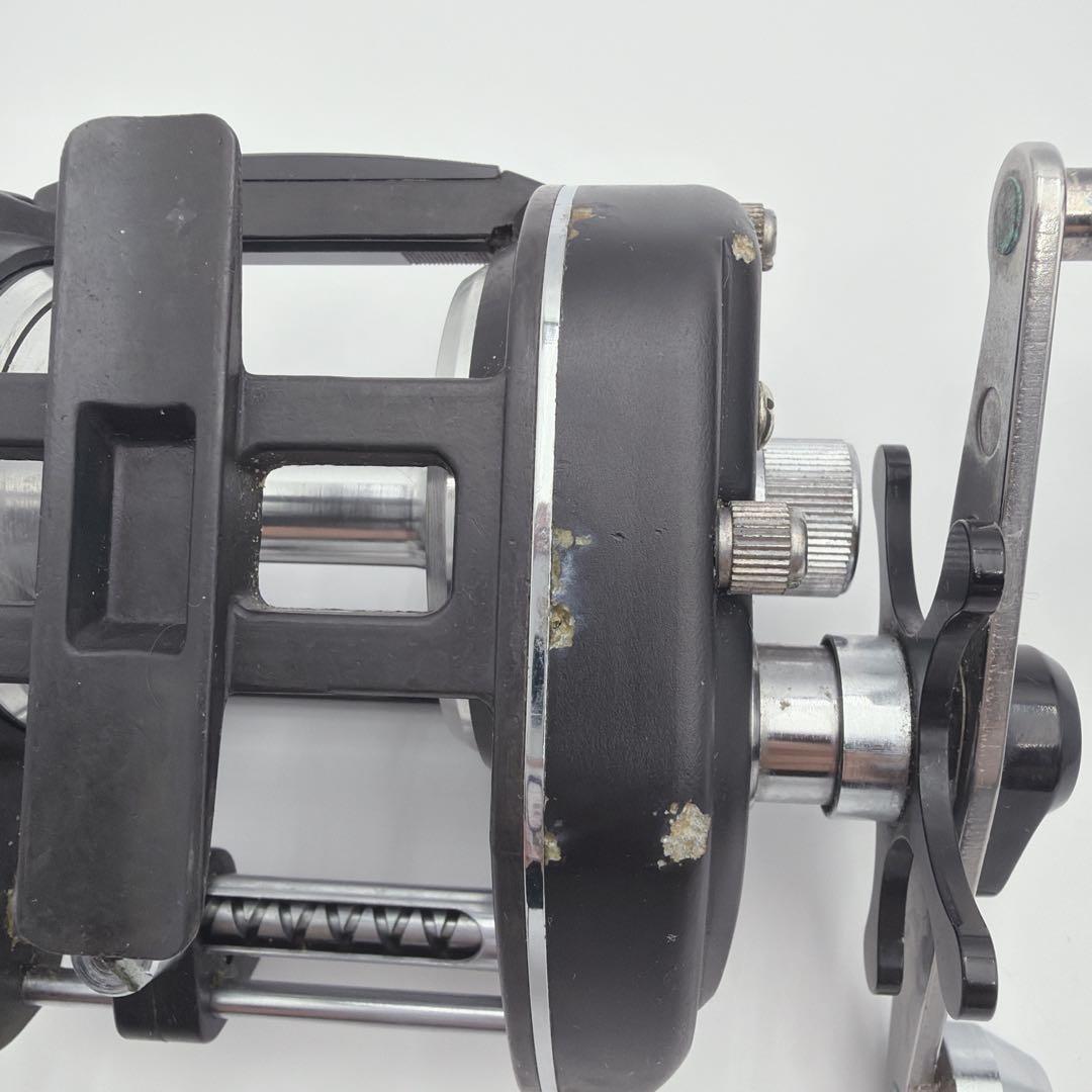 Daiwa ダイワ　MILLIONARE ST-40ベイトリール ヴィンテージ