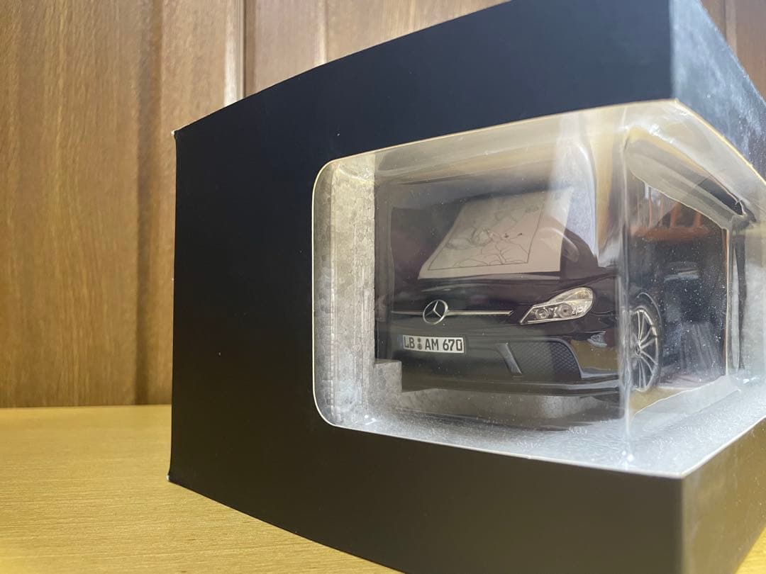 ミニカー Mercedes-Benz AMG SL 65 black 1/18