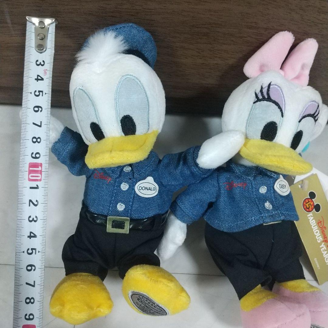 新品　タグ付き　ドナルドダッグ　デイジー　ぬいぐるみ