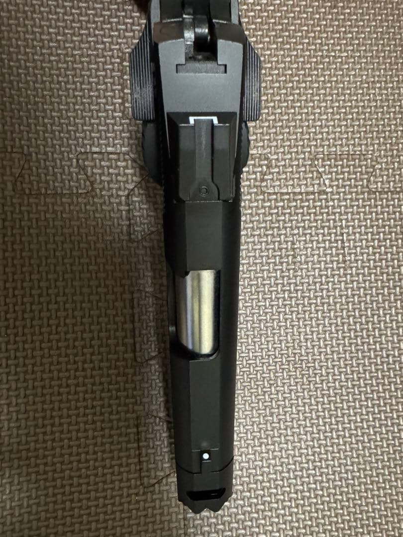 STRIKE WARRIOR ガスガン マガジン3本付き