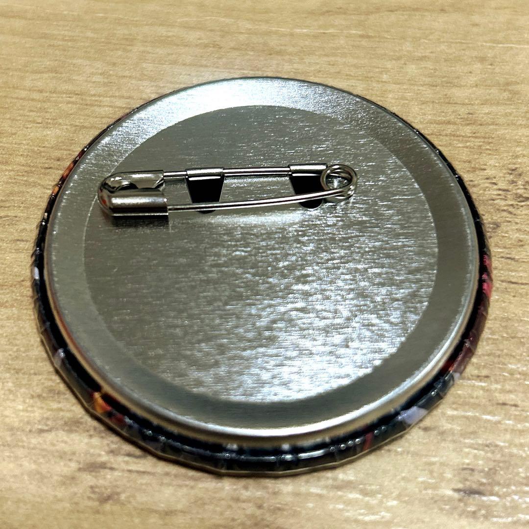 進撃の巨人　缶バッジ　限定　非売品　サシャ